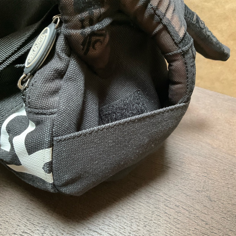 Von Dutch Y2K Black and White Duffel Bag Mini Crossbody Cylinder round tote - Picture 7 of 13